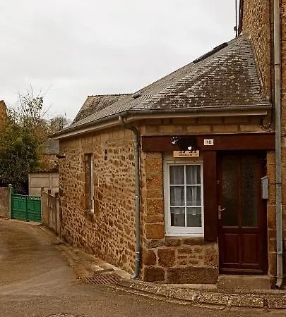 Du Pre Σπίτι διακοπών Gorron